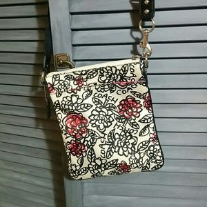 Coach Bags - Coach crossbody purse Coach Bags - Coach crossbody purse